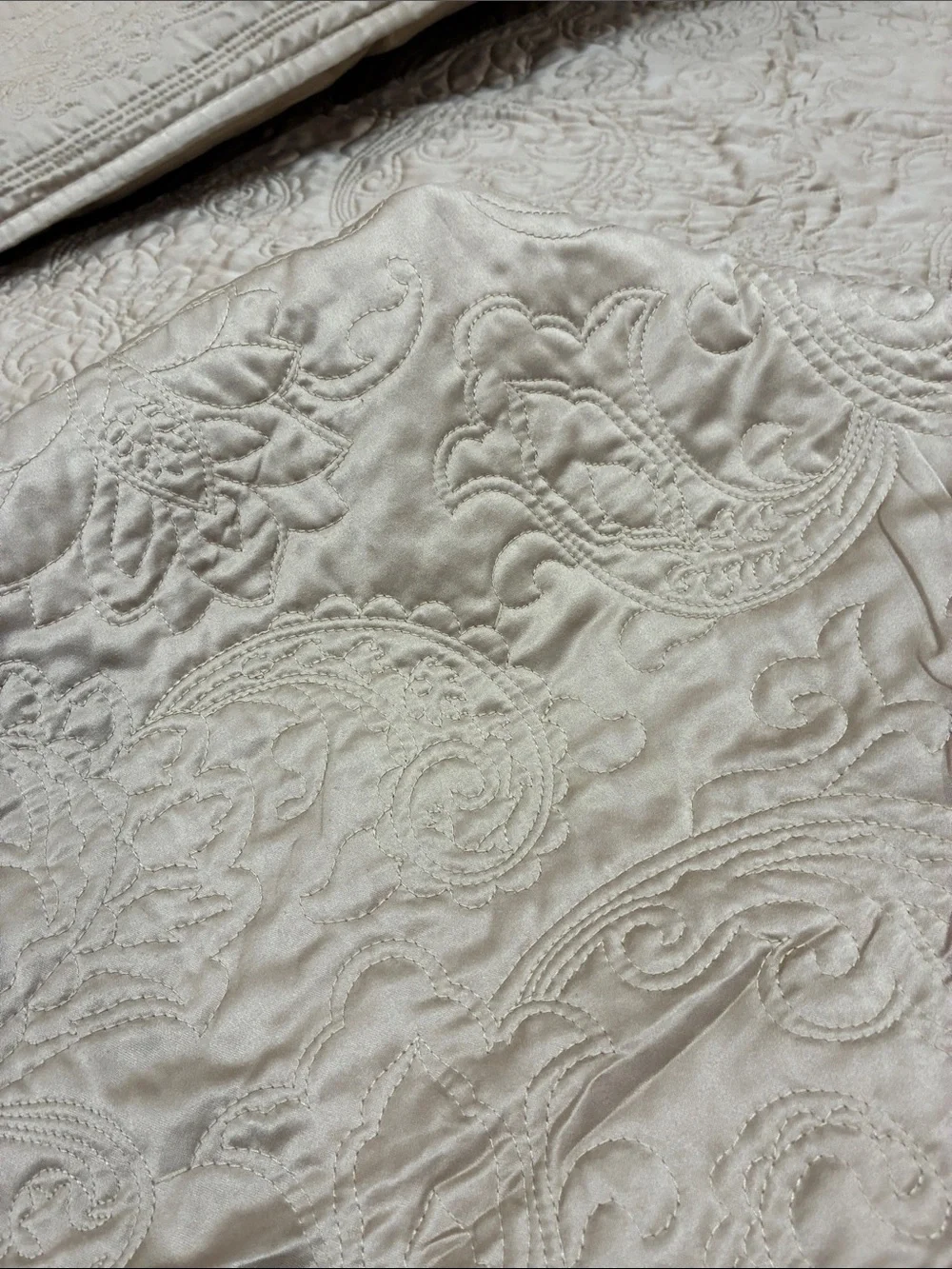 Chaps Home Quilted Paisley Bedspread King